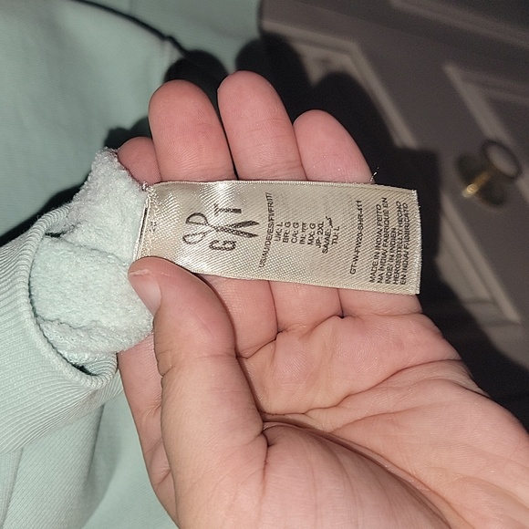 Sweater - Picture 6 of 9